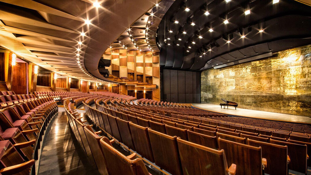 Großes Festspielhaus auditorium